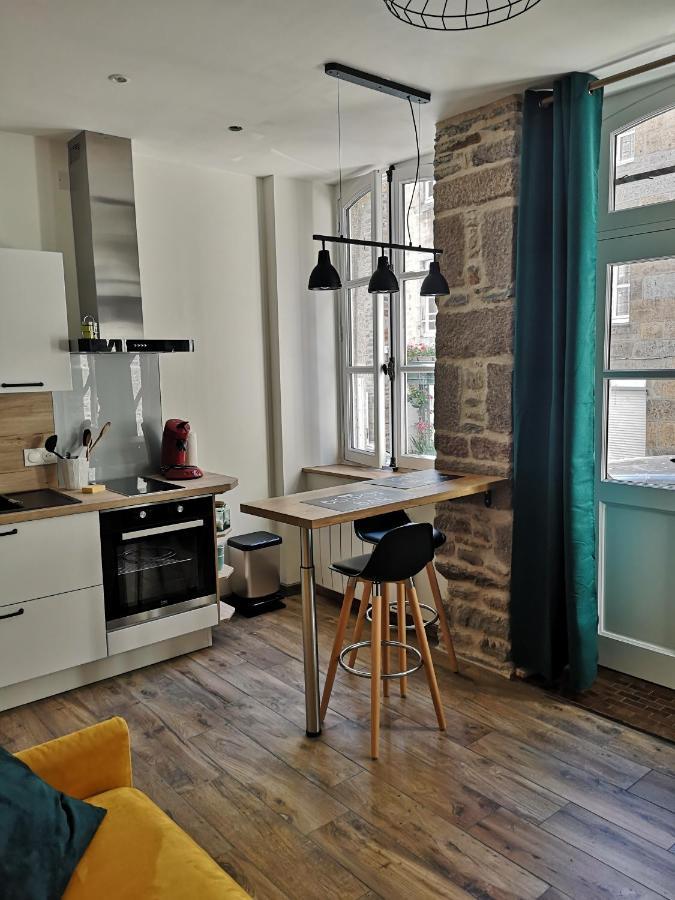Haute Ville : Studio Ravissant Granville Buitenkant foto